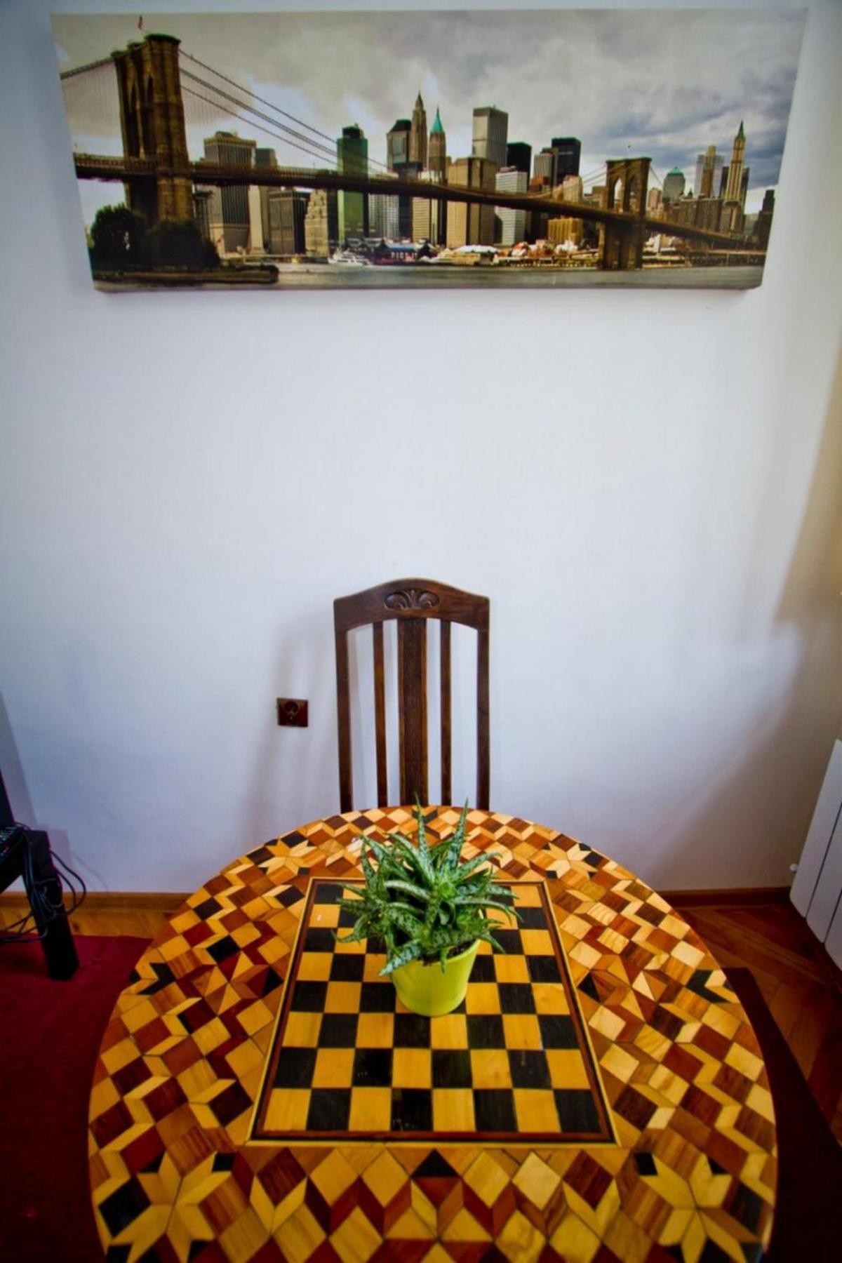 B Movie Guest Rooms Krakow Exterior photo